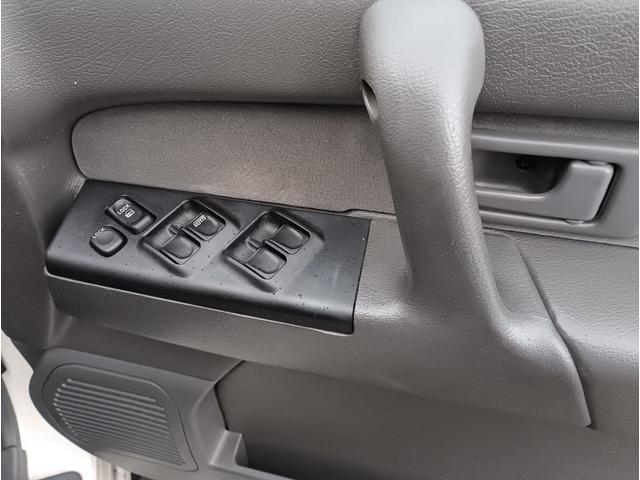 ビッグホーン ＸＳプレジール　ロング☆４ＷＤ☆禁煙☆修復歴無☆　☆ディーゼル☆ポータブルオーディオ☆ＴＶ☆バックカメラ☆ＥＴＣ☆サイドステップ☆背面タイヤ☆走行９．３万Ｋｍ☆修復歴無☆車検８年１２月☆（34枚目）