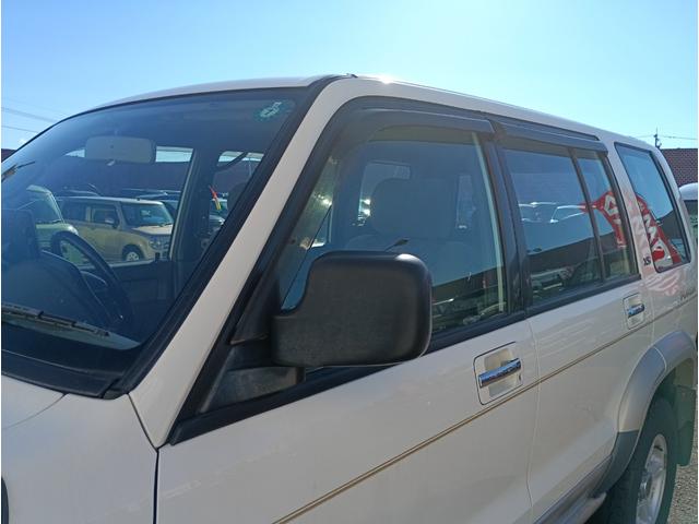 ビッグホーン ＸＳプレジール　ロング☆４ＷＤ☆禁煙☆修復歴無☆　☆ディーゼル☆ポータブルオーディオ☆ＴＶ☆バックカメラ☆ＥＴＣ☆サイドステップ☆背面タイヤ☆走行９．３万Ｋｍ☆修復歴無☆車検８年１２月☆（45枚目）