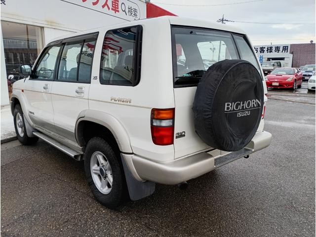 ビッグホーン ＸＳプレジール　ロング☆４ＷＤ☆禁煙☆修復歴無☆　☆ディーゼル☆ポータブルオーディオ☆ＴＶ☆バックカメラ☆ＥＴＣ☆サイドステップ☆背面タイヤ☆走行９．３万Ｋｍ☆修復歴無☆車検８年１２月☆（63枚目）