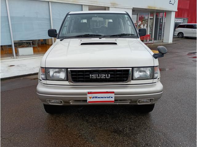 ビッグホーン ＸＳプレジール　ロング☆４ＷＤ☆禁煙☆修復歴無☆　☆ディーゼル☆ポータブルオーディオ☆ＴＶ☆バックカメラ☆ＥＴＣ☆サイドステップ☆背面タイヤ☆走行９．３万Ｋｍ☆修復歴無☆車検８年１２月☆（69枚目）