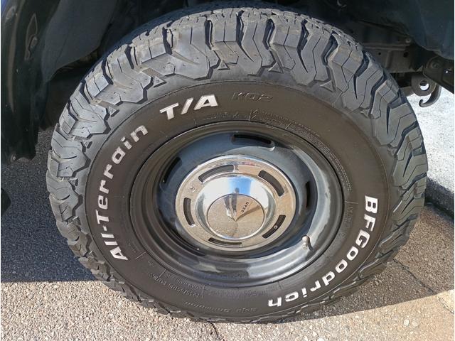 ランドクルーザープラド TX パッケージIII☆4WD☆禁煙☆修復歴無☆ ☆ムーンルーフ動作確認済☆ヴィンテージレザー調シートカバー☆ETC☆ルーフレール☆社外グリル&ヘッドライト☆DEANクロスカントリー&BFグッドリッチホワイトレター☆(3枚目)