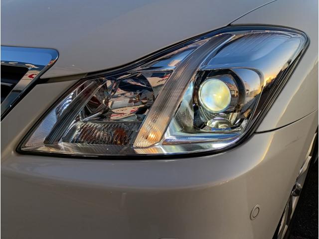 クラウン ロイヤルサルーンi-Four Uパッケージ☆4WD☆ ☆サンルーフ☆メーカーナビ☆フルセグTV☆Bluetooth☆バックカメラ☆本革シート☆パワーシート☆シートベンチレーション☆シートヒーター☆スマートキー2個☆プッシュスタート☆ドラレコ☆ETC☆(19枚目)