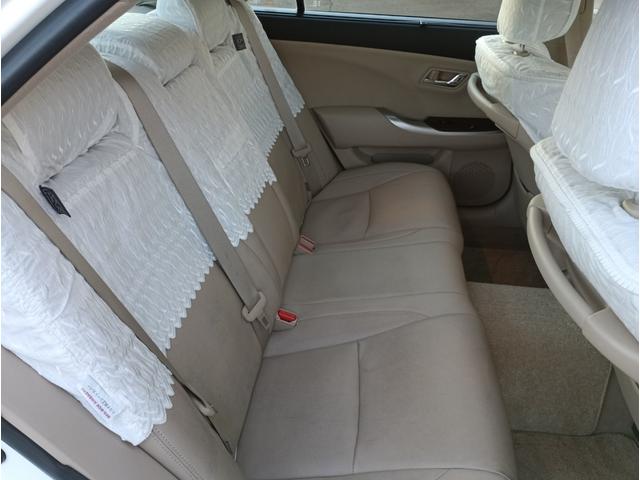 クラウン ロイヤルサルーンi-Four Uパッケージ☆4WD☆ ☆サンルーフ☆メーカーナビ☆フルセグTV☆Bluetooth☆バックカメラ☆本革シート☆パワーシート☆シートベンチレーション☆シートヒーター☆スマートキー2個☆プッシュスタート☆ドラレコ☆ETC☆(48枚目)