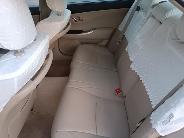 クラウン ロイヤルサルーンi-Four Uパッケージ☆4WD☆ ☆サンルーフ☆メーカーナビ☆フルセグTV☆Bluetooth☆バックカメラ☆本革シート☆パワーシート☆シートベンチレーション☆シートヒーター☆スマートキー2個☆プッシュスタート☆ドラレコ☆ETC☆(55枚目)