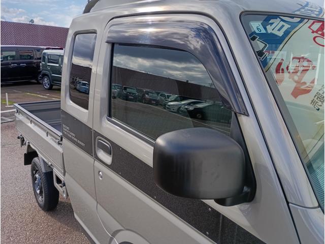 スーパーキャリイ Ｘリミテッド☆４ＷＤ☆禁煙☆リフトアップ☆専用装備装着車☆　☆１インチリフトＵＰ☆９インチナビ☆フルセグＴＶ☆Ｂｌｕｅｔｏｏｔｈ☆バックカメラ☆スズキセーフティサポート☆前後ドラレコ☆専用装備（ＬＥＤヘッドライト＆ブラックホイー＆☆デカール）☆ＥＴＣ☆修復歴無（79枚目）