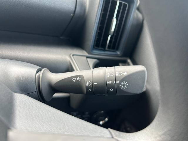 タント カスタムＸ　オートエアコン　シートヒーター　アルミホイール　盗難防止システム　両側パワースライドドア　プッシュスタート　衝突被害軽減ブレーキ　クリアランスソナー（39枚目）