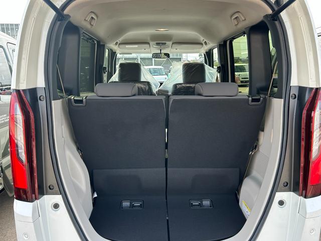 Ｎ－ＢＯＸ ベースグレード　ホンダセンシング　ナビ　左パワースライドドア　４ＷＤ　シートヒーター　アイドリングストップ　オートエアコン　プッシュスタート　横滑り防止装置　電動格納ミラー（16枚目）