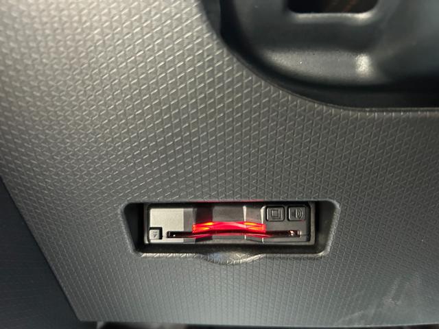 タント Ｘ　左側電動スライドドア　ケンウッドナビ　ＥＴＣビルトイン　パノラミックビューモニター　盗難防止システム　Ｂｌｕｅｔｏｏｔｈ　オートエアコン　シートヒーター（33枚目）