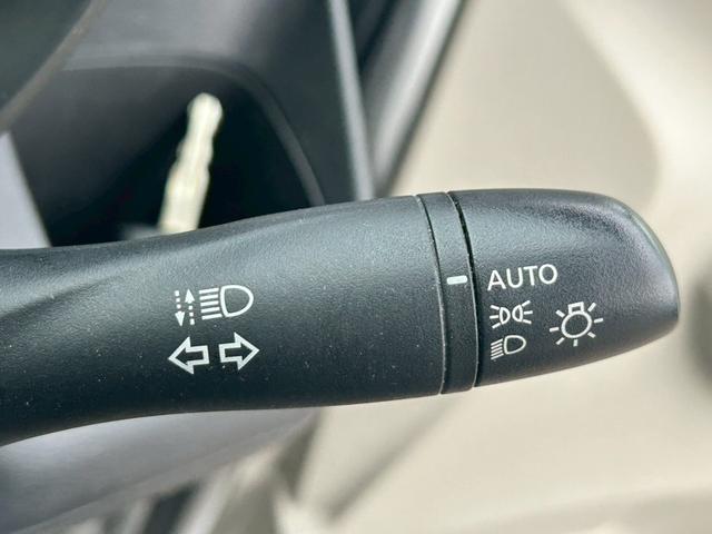 デイズ Ｓ　運転席エアバッグ　ｉ－ＳＴＯＰ　コーナーソナー　横滑り防止装置付　助手席エアバッグ　キーレスエントリーシステム　カーテンエアバック　オートハイビーム　エアコン　ＰＷ　ＰＳ　ベンチシート　オートライト（12枚目）