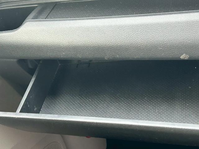 デイズ Ｓ　運転席エアバッグ　ｉ－ＳＴＯＰ　コーナーソナー　横滑り防止装置付　助手席エアバッグ　キーレスエントリーシステム　カーテンエアバック　オートハイビーム　エアコン　ＰＷ　ＰＳ　ベンチシート　オートライト（21枚目）