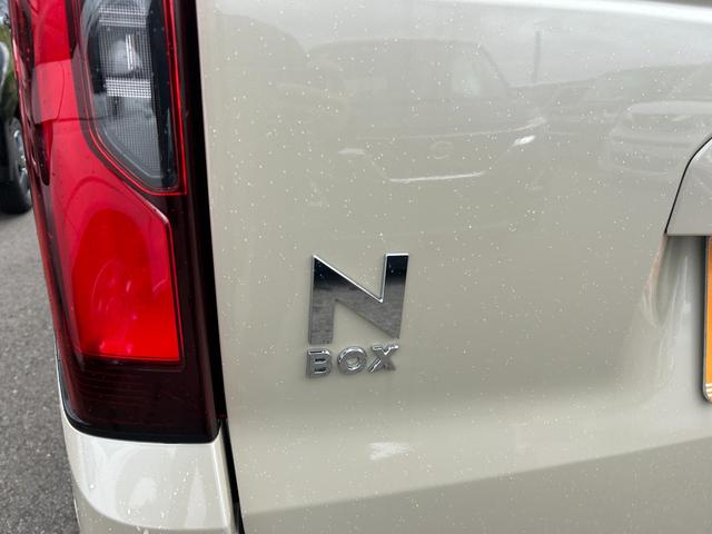HONDA N-BOX FASHION STYLE