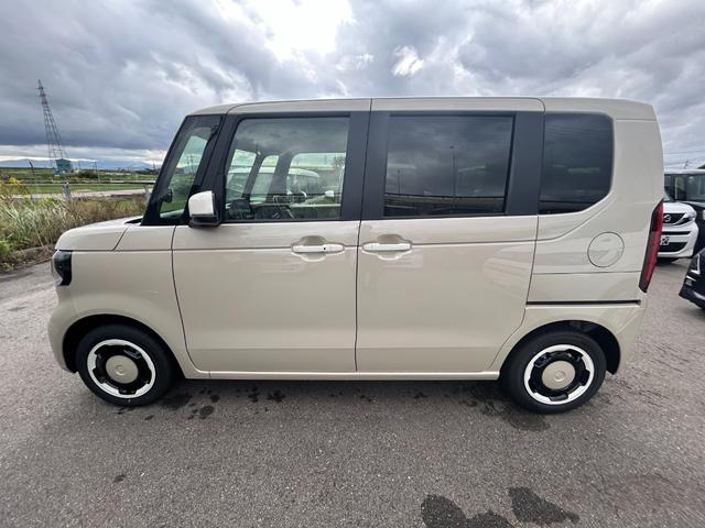 HONDA N-BOX FASHION STYLE