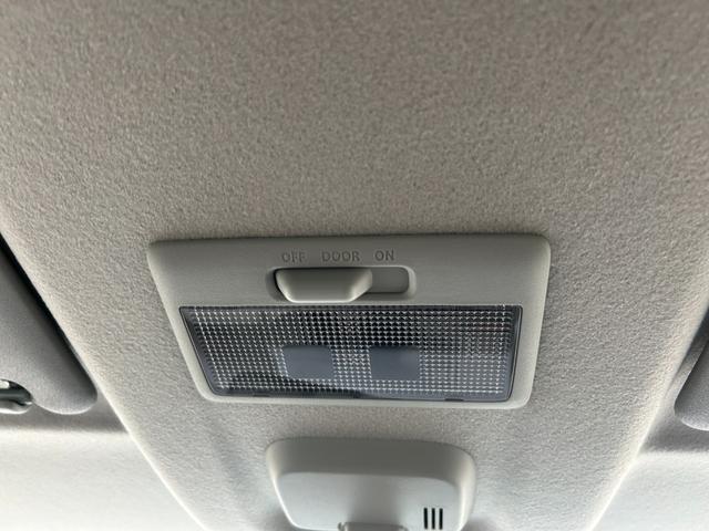 ご覧頂きまして誠に有難うございます！！是非ご来店して頂き、実際にご覧になって頂ければと思います。お客様からのご連絡をスタッフ一同、心よりお待ちしております