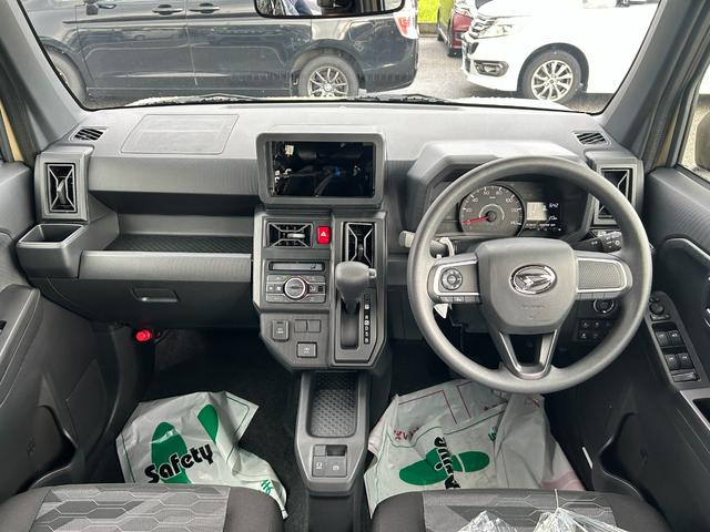 タフト X 届出済未使用車 AAC PS PW キーレス スマート 集中D コーナー 寒冷 WエアB SAB ABS ESC 盗難 イモビ Pガラス SR RH(47枚目)