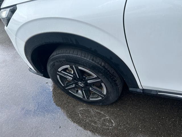 ヴェゼル キーレス スマートキー メモリーナビ フルセグTV ETC パークアシスト オートライト(21枚目)