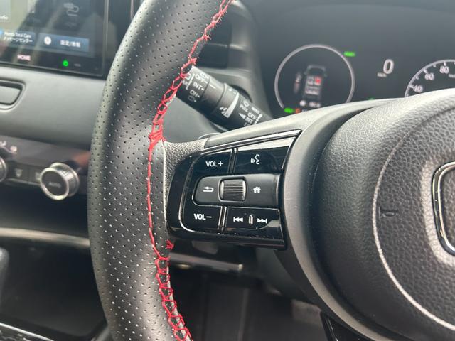 ヴェゼル キーレス スマートキー メモリーナビ フルセグTV ETC パークアシスト オートライト(39枚目)