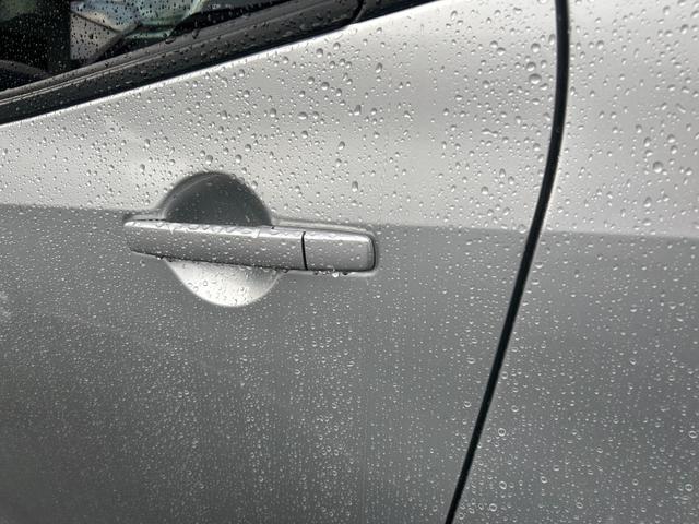 サクラ S 届出済未使用車 AAC PS PW キーレス スマート 集中D コーナー WエアB SAB ABS ESC イモビ ベンチS Pガラス RH(20枚目)