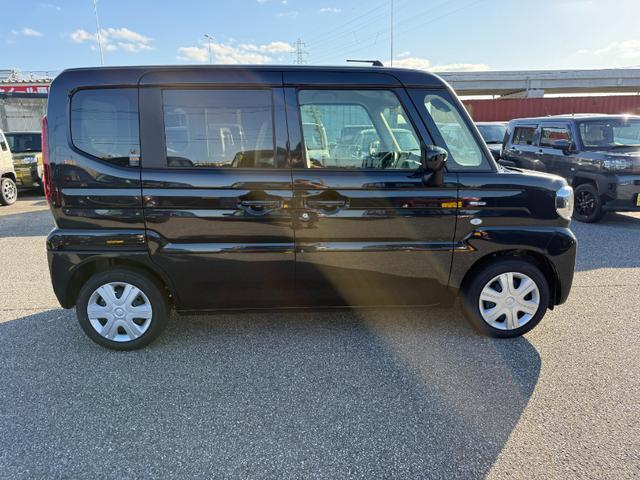 スペーシア ハイブリッドＸ　運転席エアバッグ　デュアルセンサーブレーキ　サイドエアバッグ　電格ミラー　運転席助手席エアバッグ　ＥＳＰ　スマートキー　リモコンキー　ベンチシート　パワーウィンドウ　フルオートエアコン　オートライト（9枚目）