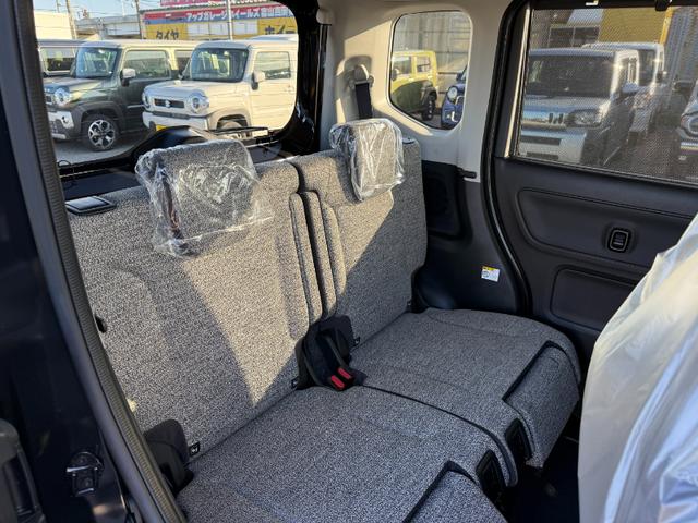 スペーシア ハイブリッドＸ　運転席エアバッグ　デュアルセンサーブレーキ　サイドエアバッグ　電格ミラー　運転席助手席エアバッグ　ＥＳＰ　スマートキー　リモコンキー　ベンチシート　パワーウィンドウ　フルオートエアコン　オートライト（31枚目）