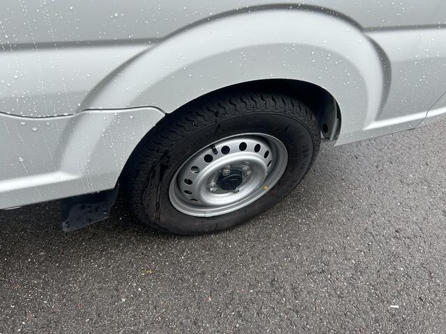 キャリイトラック バックモニター 横滑り防止装置 クリアランスソナー 衝突被害軽減ブレーキ レーンアシスト エアコン(23枚目)