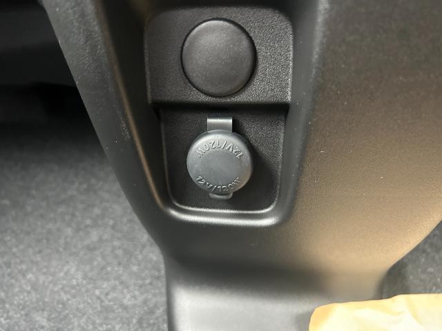 スペーシアカスタム オートエアコン シートヒーター アイドリングストップ 横滑り防止装置 プッシュスタート 片側電動スライドドア アルミホイール 電動格納ミラー(38枚目)