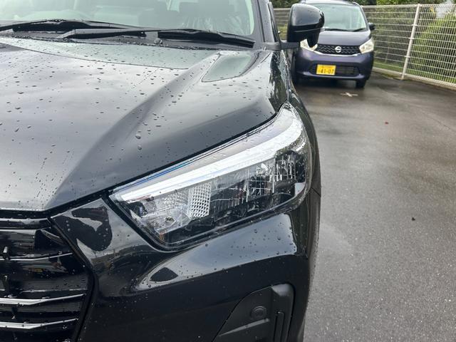 ロッキー オートエアコン プッシュスタート アルミホイール 盗難防止システム 衝突被害軽減ブレーキ アイドリングストップ 横滑り防止装置 クリアランスソナー(5枚目)