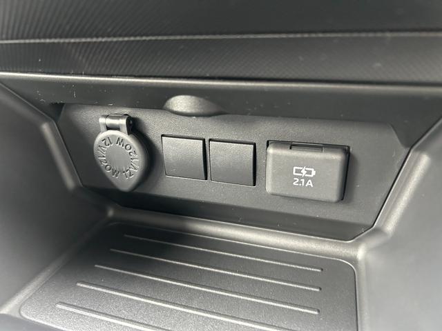 ロッキー オートエアコン プッシュスタート アルミホイール 盗難防止システム 衝突被害軽減ブレーキ アイドリングストップ 横滑り防止装置 クリアランスソナー(30枚目)