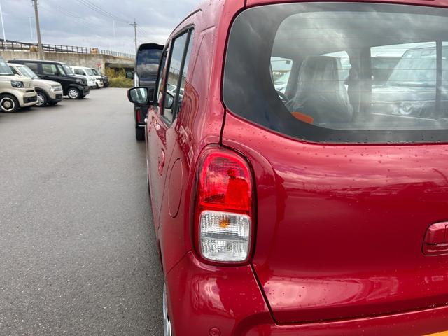 アルト ハイブリッドS デュアルカメラブレーキサポート ディスプレイオーディオ キーレスエントリー シートヒーター Bluetooth 衝突被害軽減ブレーキ アイドリングストップ 横滑り防止装置(10枚目)