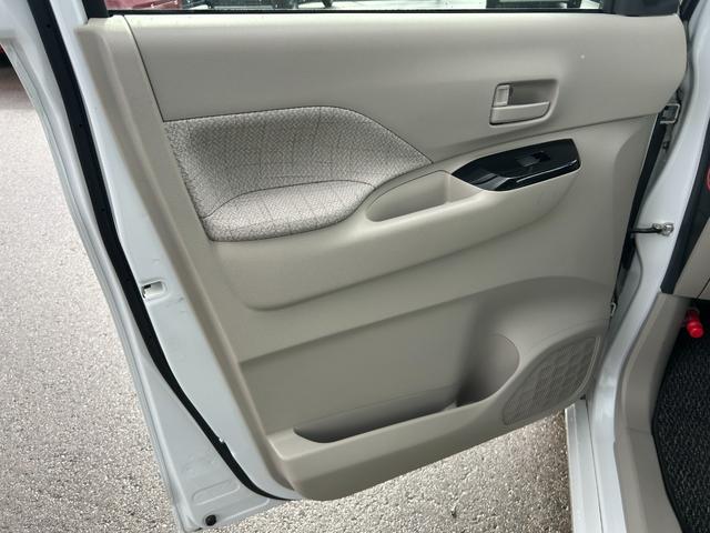 この度は当店のお車をご覧になっていただき、誠にありがとうございます。ぜひじっくりとご検討下さい。気軽にお問合せ・お見積りお待ちしております。