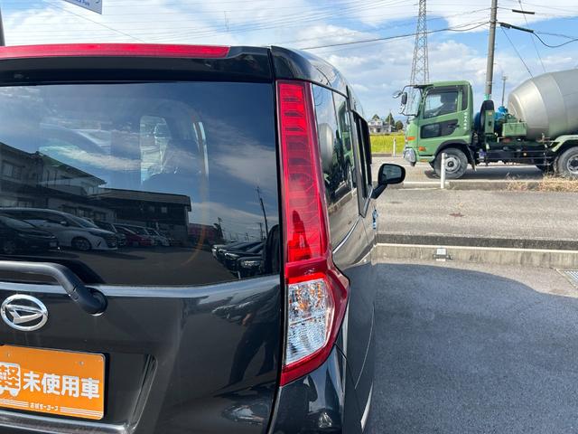 トール Ｘ　エアコン　オートライト　片側電動スライドドア　プッシュスタート　衝突被害軽減ブレーキ　アイドリングストップ　横滑り防止装置　クリアランスソナー（11枚目）