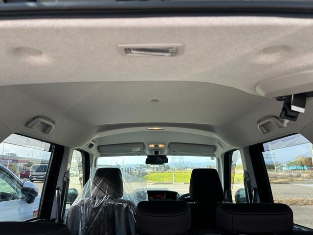 トール Ｘ　エアコン　オートライト　片側電動スライドドア　プッシュスタート　衝突被害軽減ブレーキ　アイドリングストップ　横滑り防止装置　クリアランスソナー（17枚目）