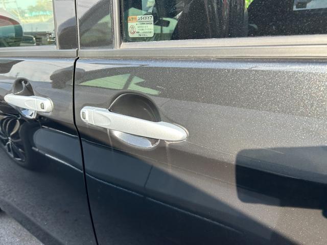 トール Ｘ　エアコン　オートライト　片側電動スライドドア　プッシュスタート　衝突被害軽減ブレーキ　アイドリングストップ　横滑り防止装置　クリアランスソナー（19枚目）