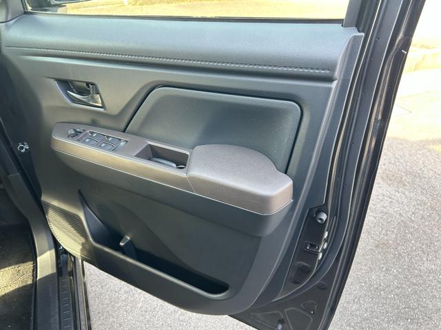 トール Ｘ　エアコン　オートライト　片側電動スライドドア　プッシュスタート　衝突被害軽減ブレーキ　アイドリングストップ　横滑り防止装置　クリアランスソナー（29枚目）