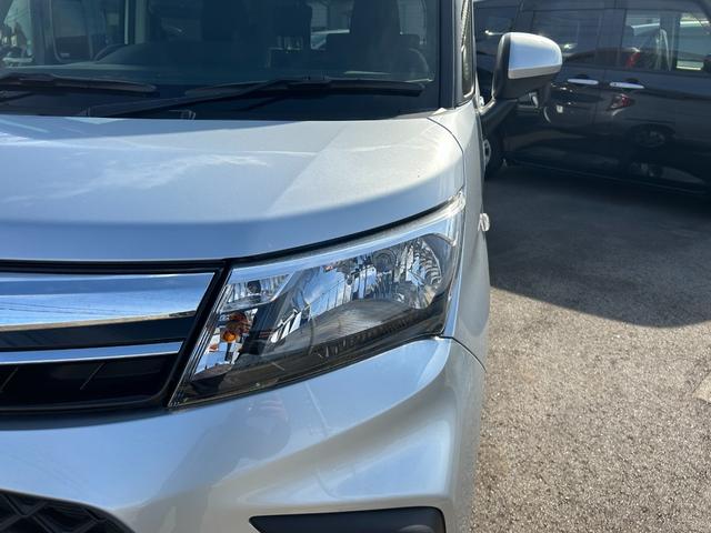 ルーミー Ｘ　エアコン　ＰＳ　ＰＷ　スマートキー　集中Ｄ　電動スライドドア　フルセグ　バックモニター　Ｗエアバッグ　ＡＢＳ　ＥＳＣ　Ｐガラス　ＥＴＣ（5枚目）