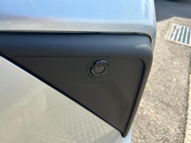 ルーミー Ｘ　エアコン　ＰＳ　ＰＷ　スマートキー　集中Ｄ　電動スライドドア　フルセグ　バックモニター　Ｗエアバッグ　ＡＢＳ　ＥＳＣ　Ｐガラス　ＥＴＣ（6枚目）