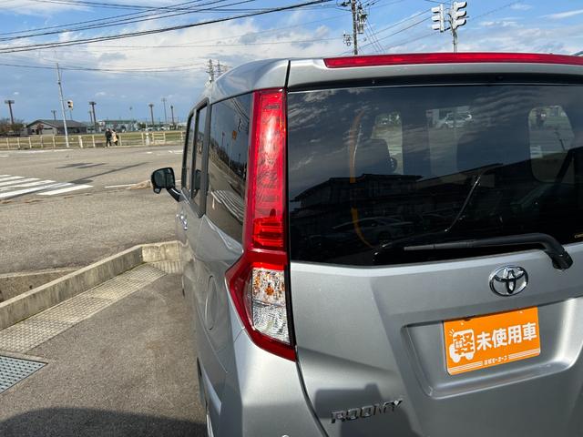 ルーミー Ｘ　エアコン　ＰＳ　ＰＷ　スマートキー　集中Ｄ　電動スライドドア　フルセグ　バックモニター　Ｗエアバッグ　ＡＢＳ　ＥＳＣ　Ｐガラス　ＥＴＣ（9枚目）