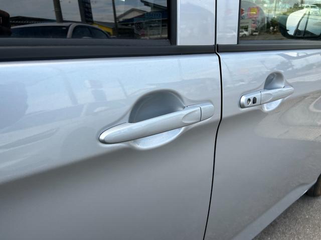 ルーミー Ｘ　エアコン　ＰＳ　ＰＷ　スマートキー　集中Ｄ　電動スライドドア　フルセグ　バックモニター　Ｗエアバッグ　ＡＢＳ　ＥＳＣ　Ｐガラス　ＥＴＣ（23枚目）