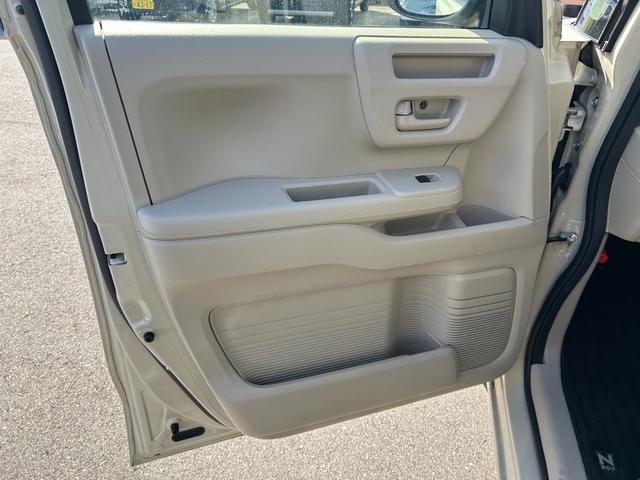 N-BOX Gホンダセンシング 前後ドラレコ 純正ナビ バックカメラ オートエアコン アイドリングストップ ETC プッシュスタート 衝突被害軽減ブレーキ 横滑り防止装置(22枚目)