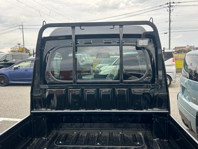 サンバートラック グランドキャブスマートアシスト 届出済未使用車 AC PS キーレス スマート 集中D 4WD コーナー 寒冷 WエアB ABS ESC イモビ Pガラス RH(17枚目)