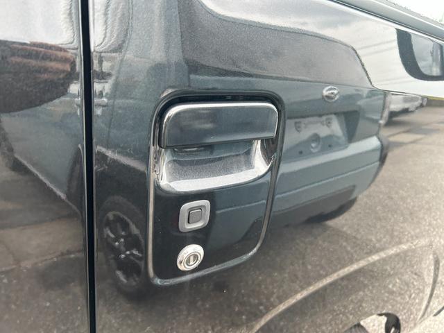 サンバートラック グランドキャブスマートアシスト 届出済未使用車 AC PS キーレス スマート 集中D 4WD コーナー 寒冷 WエアB ABS ESC イモビ Pガラス RH(25枚目)
