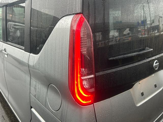 ルークス S ナビ AC PS PW キーレス 集中D 両側スライドドア Wエアバッグ ABS ESC 盗難防止システム ベンチシート Pガラス フルセグ エマージェンシーブレーキ アイドリングストップ(11枚目)