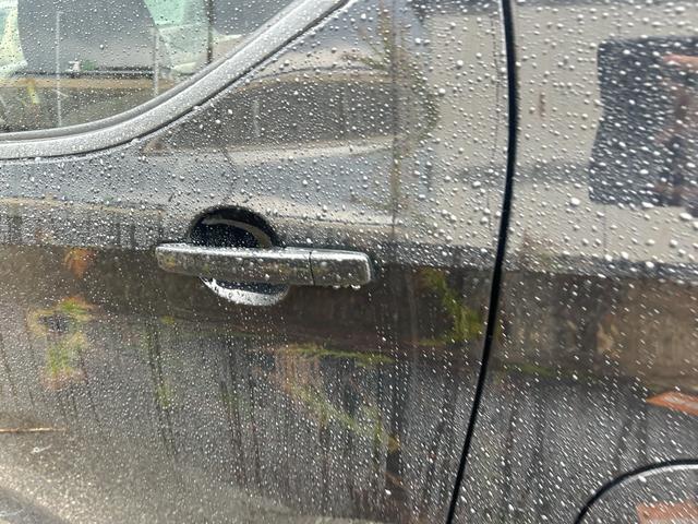 eKワゴン M エアコン PS PW キーレス 集中D 寒冷地仕様 Wエアバッグ ABS ESC シートヒーター ベンチシート Pガラス バックカメラ(19枚目)