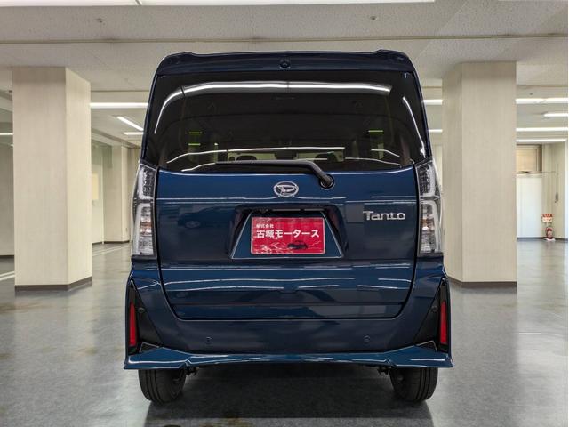 タント カスタムＸ　届出済未使用車　衝突被害軽減システム　盗難防止システム　アイドリングストップ　バックカメラ　シートヒーター　オートエアコン　ＬＥＤヘッドライト　スマートキー　両側電動スライドドア　純正ＡＷホイール（8枚目）