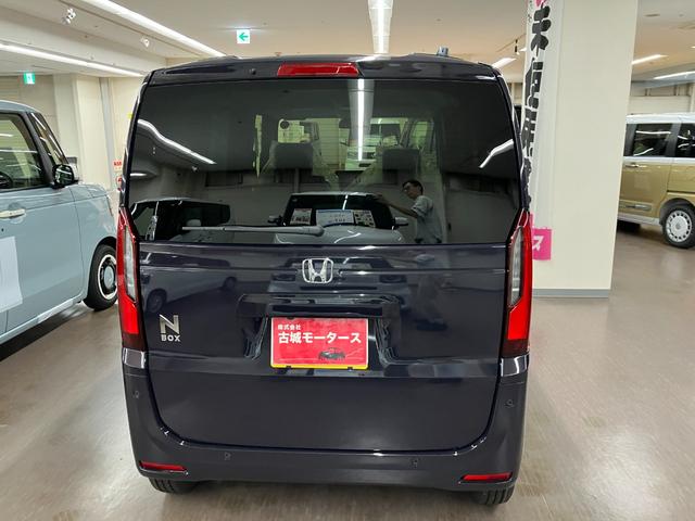 Ｎ－ＢＯＸ ベースグレード　届出済未使用車　衝突被害軽減システム　盗難防止システム　アイドリングストップ　バックカメラ　シートヒーター　オートエアコン　ＬＥＤヘッドライト　スマートキー　電動スライド　クルーズコントロール（12枚目）