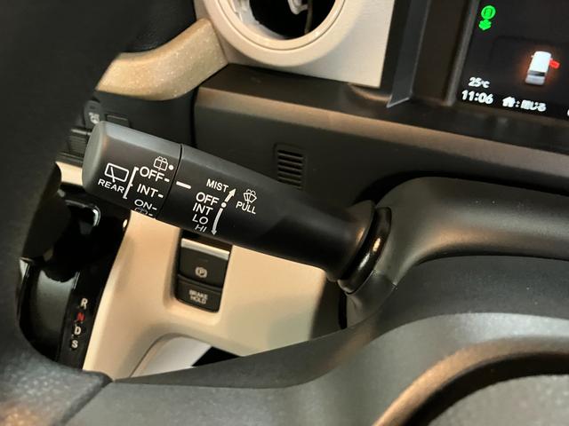 Ｎ－ＢＯＸ ベースグレード　届出済未使用車　衝突被害軽減システム　盗難防止システム　アイドリングストップ　バックカメラ　シートヒーター　オートエアコン　ＬＥＤヘッドライト　スマートキー　電動スライド　クルーズコントロール（38枚目）