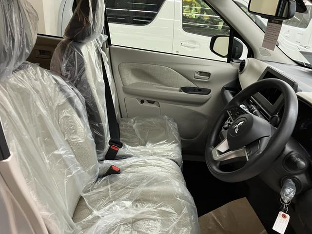 ｅＫワゴン Ｍ　届出済未使用車　衝突被害軽減システム　盗難防止システム　ＣＶＴ　オートライト　アイドリングストップ　バックカメラ　シートヒーター　キーレスエントリー（2枚目）