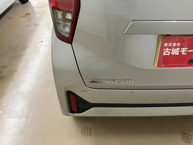 ｅＫワゴン Ｍ　届出済未使用車　衝突被害軽減システム　盗難防止システム　ＣＶＴ　オートライト　アイドリングストップ　バックカメラ　シートヒーター　キーレスエントリー（14枚目）