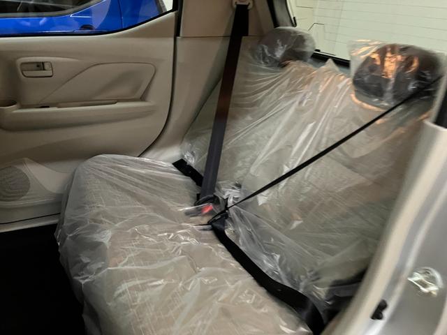 ｅＫワゴン Ｍ　届出済未使用車　衝突被害軽減システム　盗難防止システム　ＣＶＴ　オートライト　アイドリングストップ　バックカメラ　シートヒーター　キーレスエントリー（19枚目）