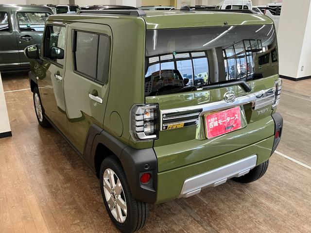 タフト Ｇ　クロムベンチャー　届出済未使用車　衝突被害軽減システム　盗難防止システム　ＣＶＴ　オートライト　アイドリングストップ　バックカメラ　シートヒーター　オートエアコン　ＬＥＤヘッドライト　スマートキー　純正ＡＷホイール（11枚目）