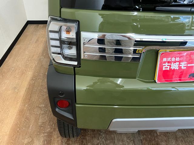 タフト Ｇ　クロムベンチャー　届出済未使用車　衝突被害軽減システム　盗難防止システム　ＣＶＴ　オートライト　アイドリングストップ　バックカメラ　シートヒーター　オートエアコン　ＬＥＤヘッドライト　スマートキー　純正ＡＷホイール（12枚目）